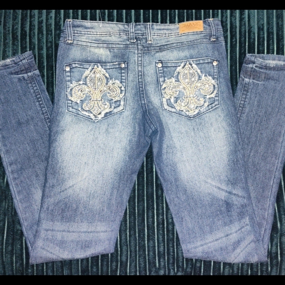 Women's Blue Embellished Jeans